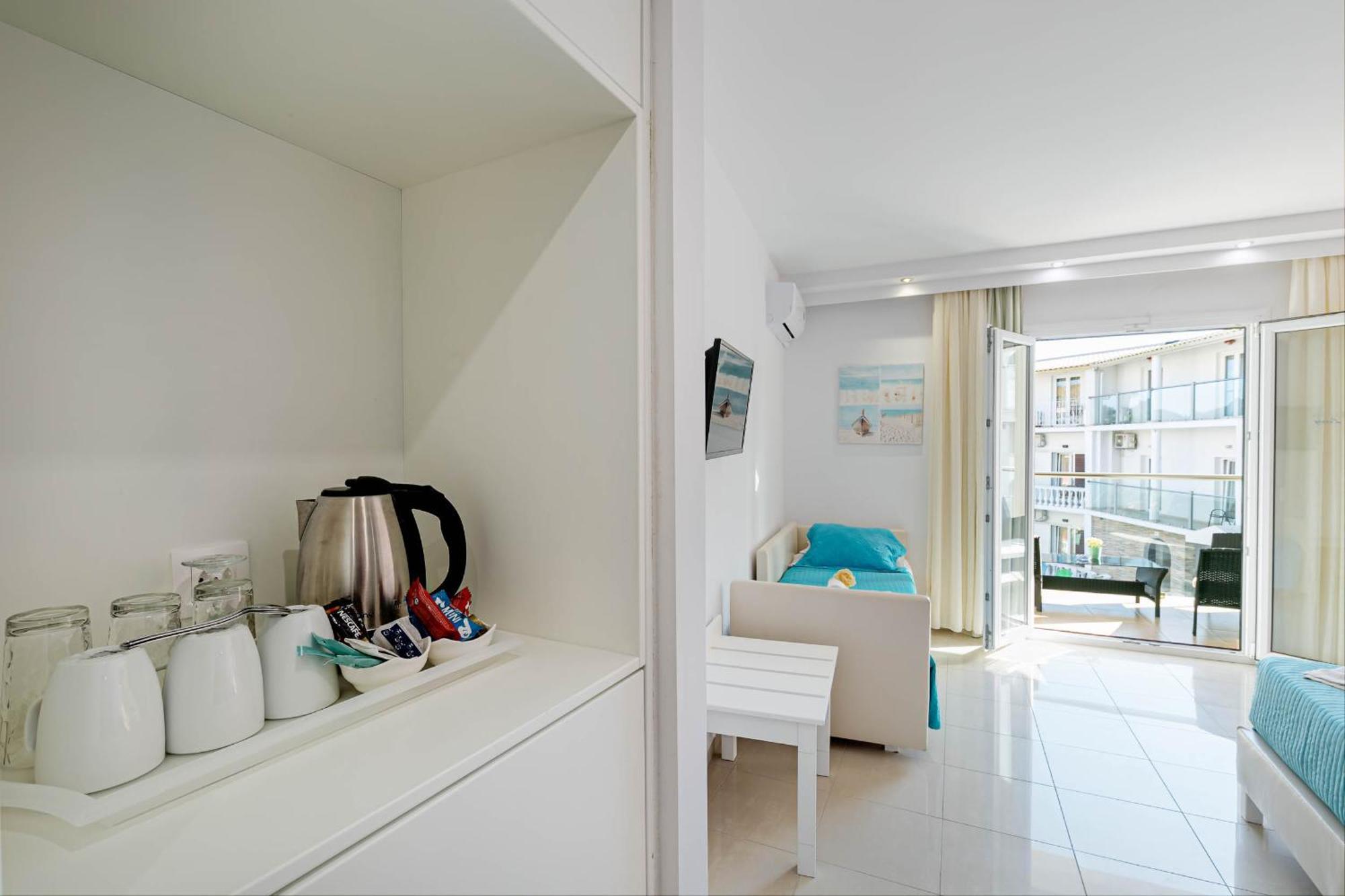 Palotel Design Гоувия Экстерьер фото